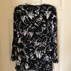 Chico's Tops - Chico’s Travelers Top Chico's Tops - Chico’s Travelers Top